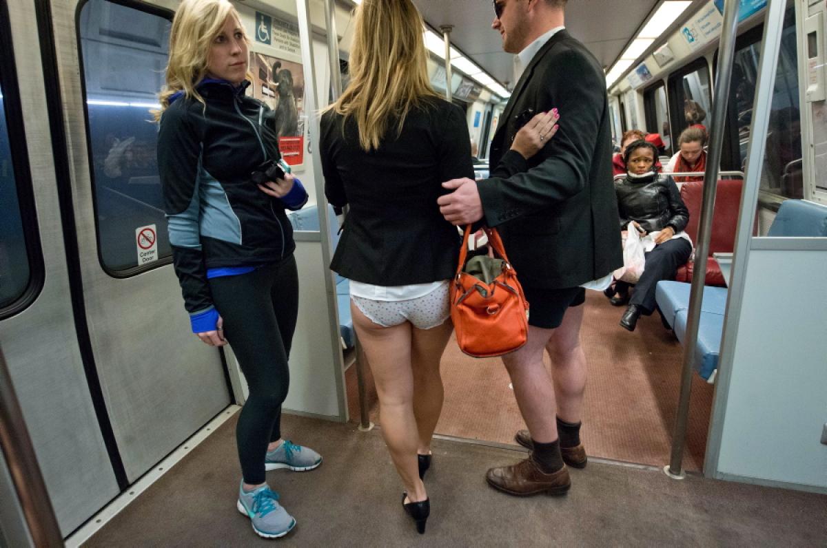 pants-subway-ride-washington