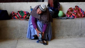 Abuelas-Alto-Bolivia-Juegan-programaVejez_CLAIMA20150224_0109_17