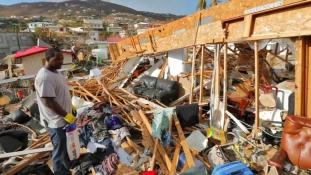 Dominica Maria látogatása után – legkevesebb hét halott / videó