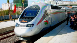 Marokkóban startolt el Afrika első nagysebességű vonata
