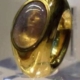 Egy gazdag római asszony sírjában találtak közel kétezer éves aranygyűrűt